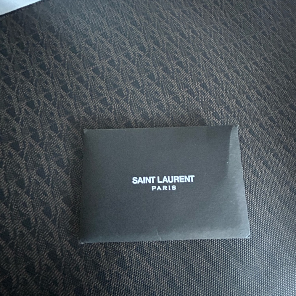 Saint Laurent YSL Portefeuille